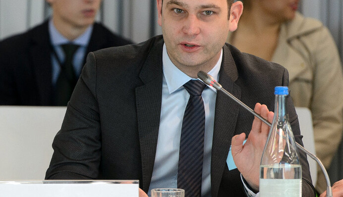 Путин считает, что пока выигрывает в Украине, — немецкий политолог