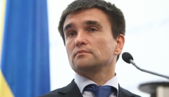 У Климкина случился новый казус с женами