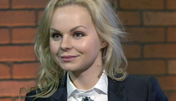 Исполнительница 