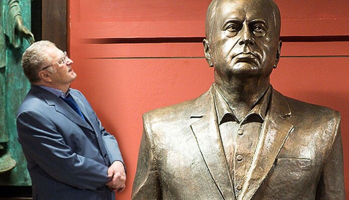 Жириновского лишают памятника