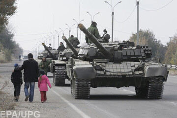 Война на Донбассе: Россия ввела в Украину от трех до четырех бригад своих солдат