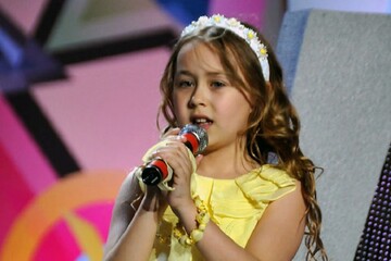 Провал КВНа: сети взорвало фото с реакцией внучки Маслякова