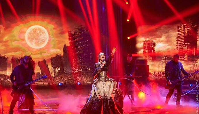 Звезды эпатажа: топ-6 украинских знаменитостей с необычным имиджем