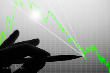 Почему дешевеют депозиты, и стоит ли нести деньги в банк — прогноз экспертов