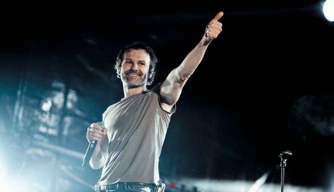 У Святослава Вакарчука похвастались миллионом