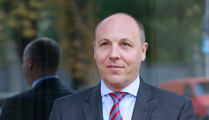 Спикер Рады показал поразивший его видеоклип о войне в Украине