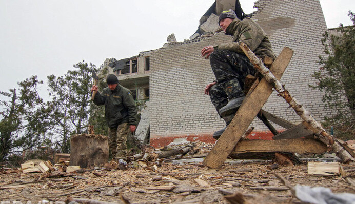 Путин добивается отмены санкций ЕС без выполнения Минских соглашений, - Stratfor