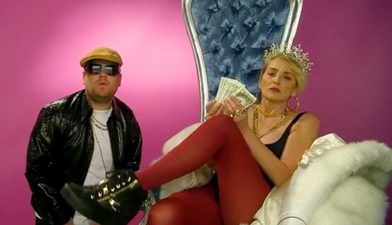 Шэрон Стоун поразила золотыми зубами: опубликовано видео