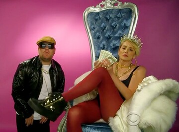 Шэрон Стоун поразила золотыми зубами: опубликовано видео