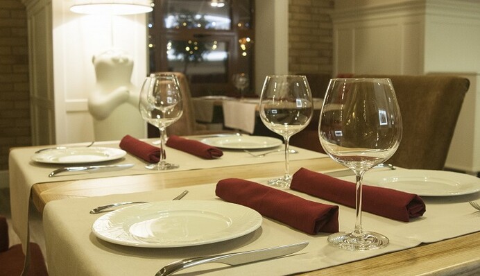 У тестя Турчинова обнаружился элитный ресторан: опубликованы фото