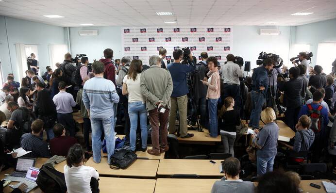 Аккредитация в аду: соцсети обсуждают 