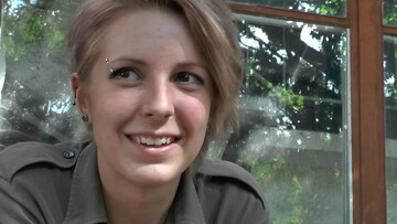 Главный медик Яроша выходит замуж: опубликовано видео