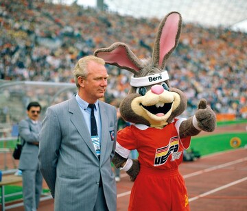 Появилось трогательное видео с события в память о Лобановском