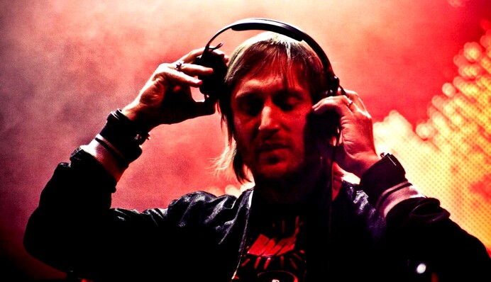 Гимн Евро-2016 вызвал гнев в сети