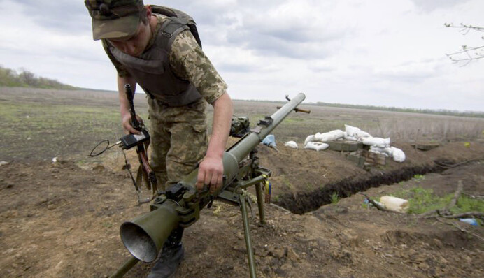 Війна на Донбасі: бойовики ДНР та ЛНР закінчили перемир'я