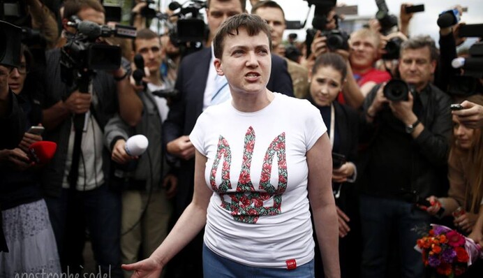 Журналист указал на странности во внешности Савченко