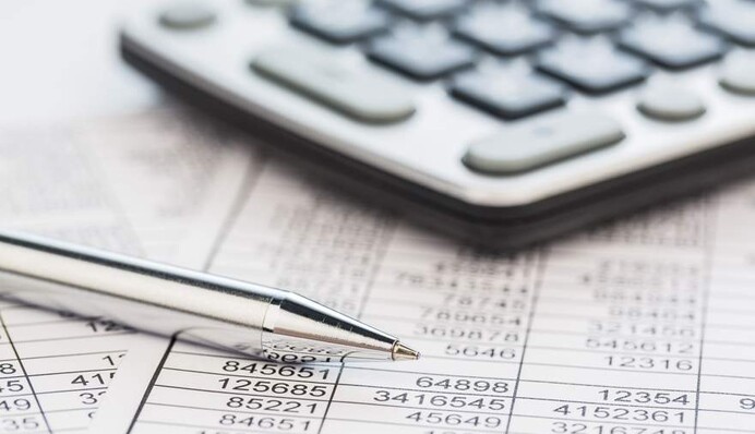 Якщо відкриємо рота - нічого не отримаємо: як в Україні розподіляються гранти зі США та Європи