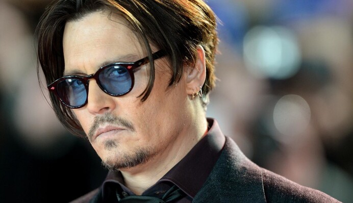 На Джонни Деппа посыпались удары: стало известно о трагедии