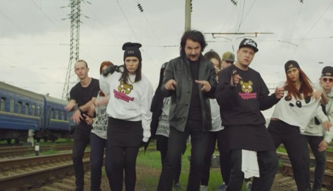 Павел Зибров обзавелся пошлой футболкой: опубликовано фото