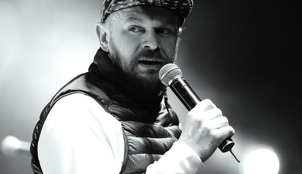 У известного украинского певца психическое расстройство из-за Facebook