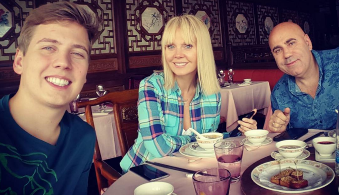 Сына путинской певицы ограбили в ЕС