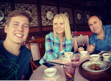 Сына путинской певицы ограбили в ЕС