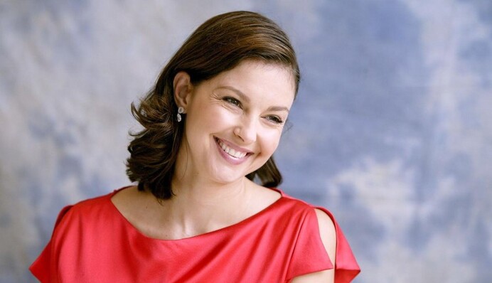 Донбасс посетила новая голливудская звезда: опубликованы фото