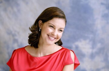 Донбасс посетила новая голливудская звезда: опубликованы фото