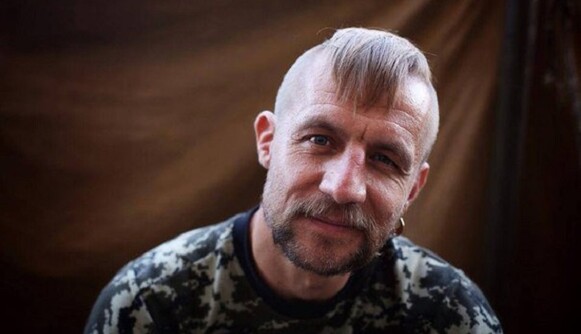 Появилось видео с необычным нардепом и его супругой-студенткой