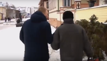 День журналиста: сети позабавило видео с настойчивым корреспондентом