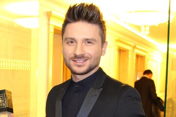 Лазарев напугал сети своим фото