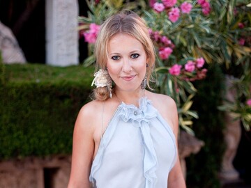 Беременность телезвезды России: появились новые подробности и фото