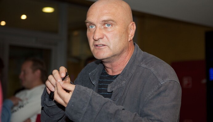 Известный российский актер отказался считать Путина символом России