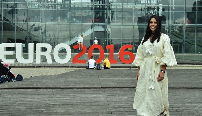 Евро-2016: появились фото звездной группы поддержки сборной Украины