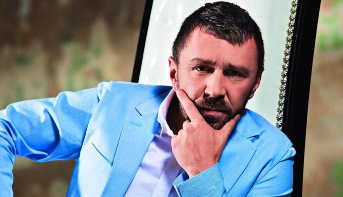 Сереге можно: в России объяснили, почему Шнур позволяет себе материться на сцене