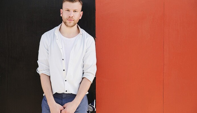 Появилось видео, как скандальный Дорн во Львове доказывал свой патриотизм