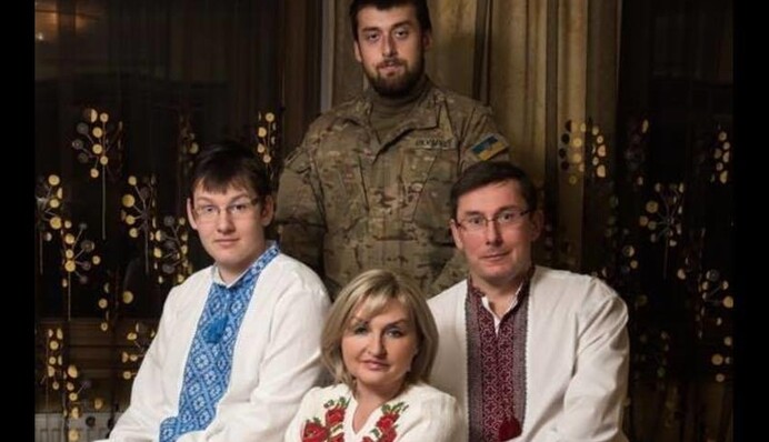 Жена генпрокурора Украины рассказала о страшной болезни сына