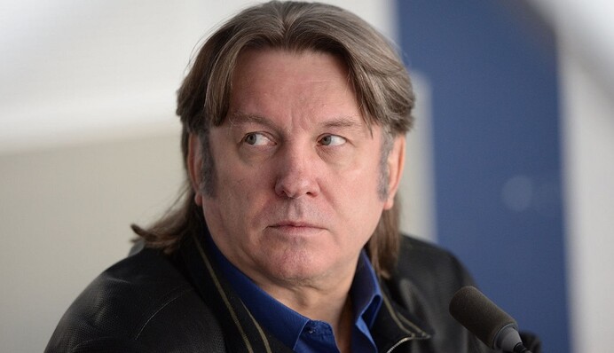 Скандал с пьяной вечеринкой футболистов РФ оценил 