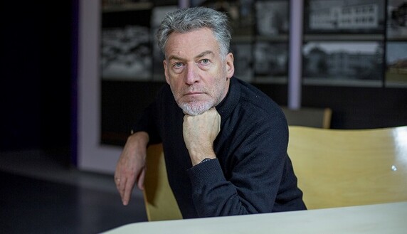 Раздувшему в РФ скандал вокруг шоу Вайкуле досталось от известного ведущего