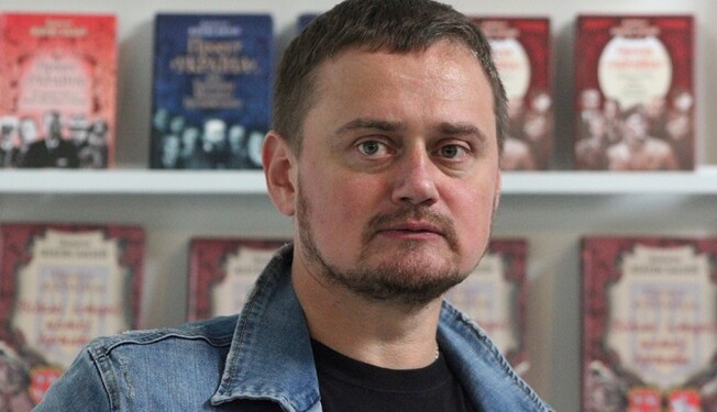 Флешмоб против домогательств: украинский писатель сделал признание