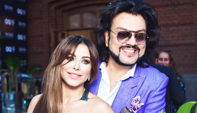 Ани Лорак рассмешила сети фото с Киркоровым в шлепках