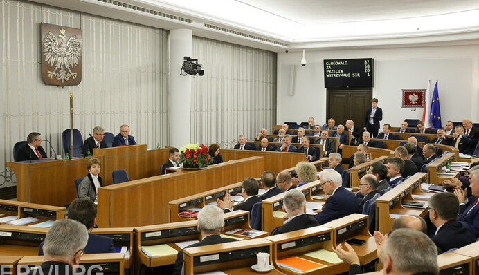 В шаге от геноцида: чем ответит Украина на скандальное решение польского парламента