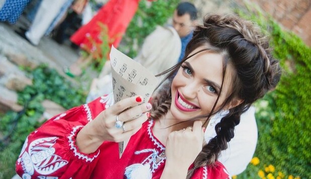 Украинская певица взбудоражила сети своим фото в купальнике