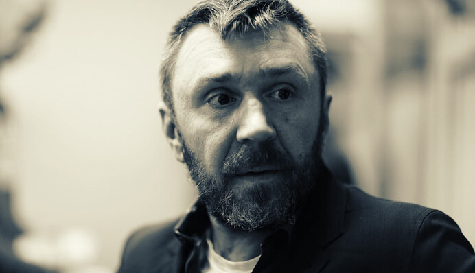 Шнуров взорвал сети песней о допинг-скандале в России