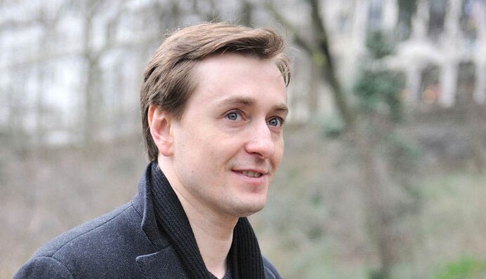 Известный российский актер засудил популярное издание из-за фото