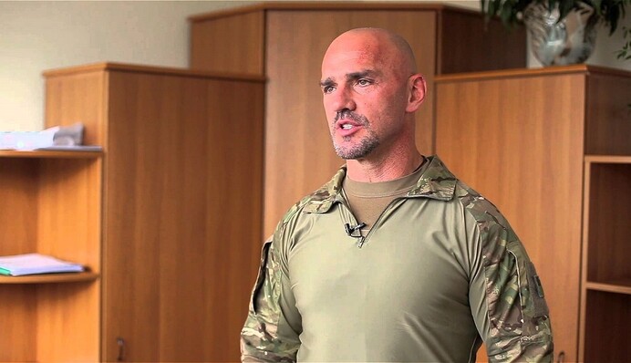 Нардепа поймали в Раде с пикантными фото: опубликовано видео