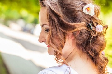 Одиозная украинская националистка выдала дочь замуж: опубликованы фото