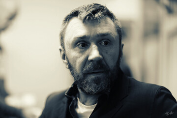 Скандальный Шнур умилил сети своим фото с кошкой