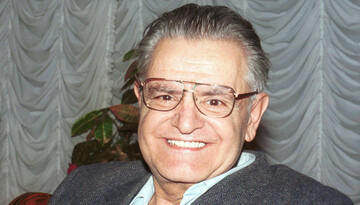 Смерть известного писателя: в сети вспоминают лучшие цитаты прозаика