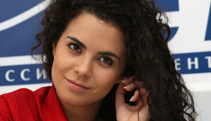 Ранение украинской поп-звезды: Каменских утешила фанов новым селфи